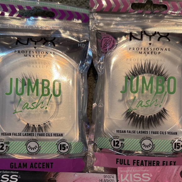 NYX Jumbo Lashes and KISS Eyelash Collection with DUO Adhesive - Picture 3 of 4